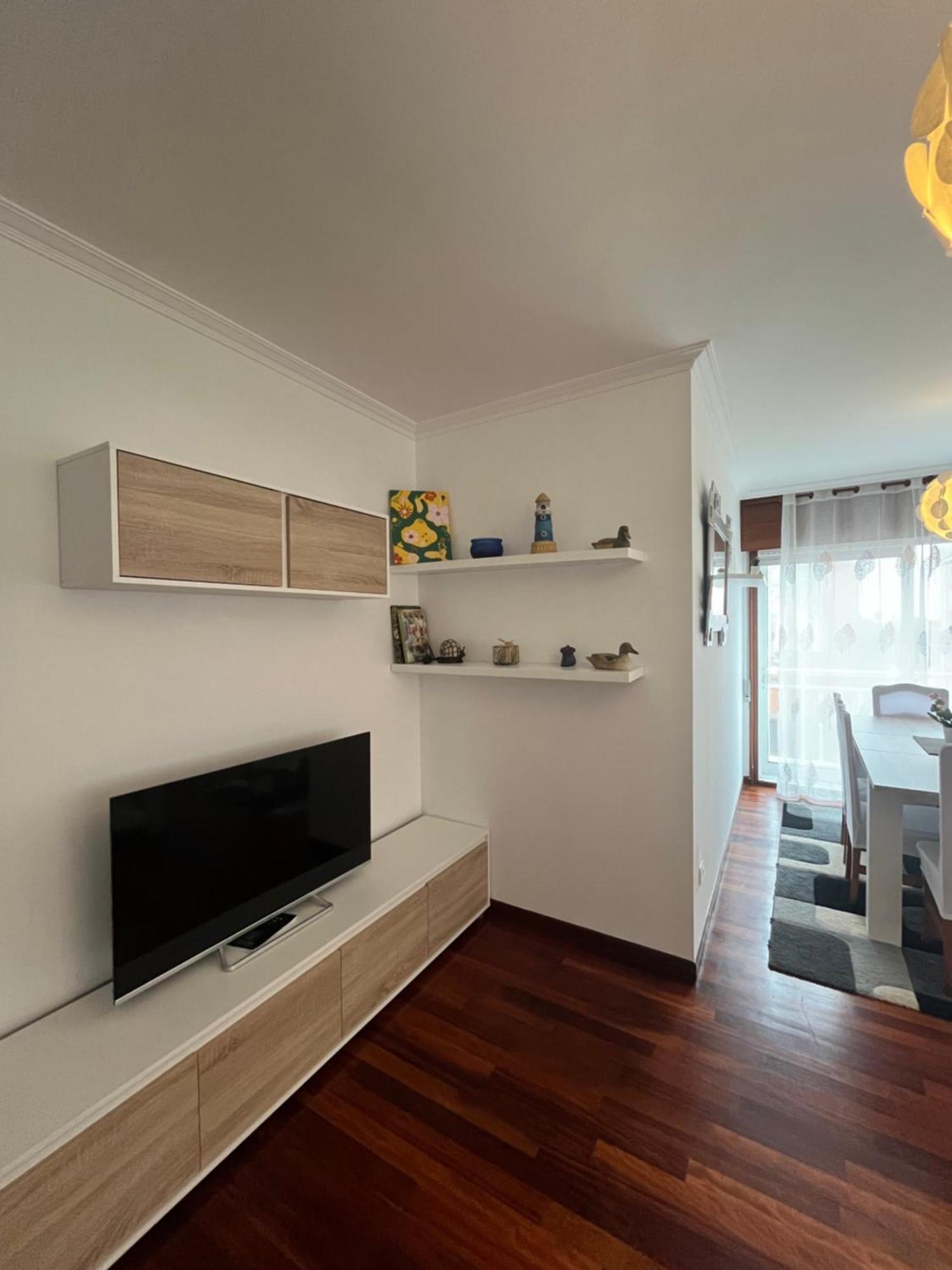 Apartamento Xacobe Grove, 120 Metros Totalmente Equipado, Luminoso, Centrico Y Con Plaza De Garaje O Grove Exterior photo