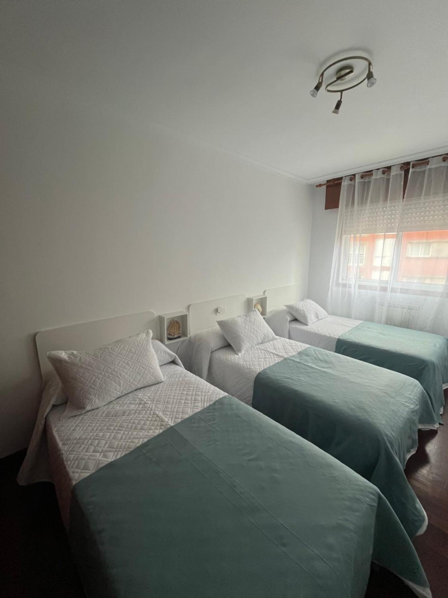 Apartamento Xacobe Grove, 120 Metros Totalmente Equipado, Luminoso, Centrico Y Con Plaza De Garaje O Grove Exterior photo